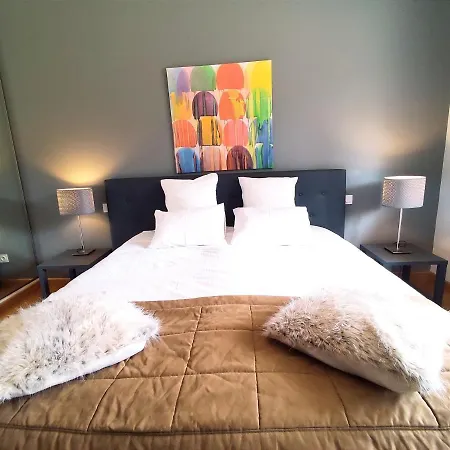 Le 6, 5 Etoiles A Moins De 100m Du Bord Du De Otel Gérardmer