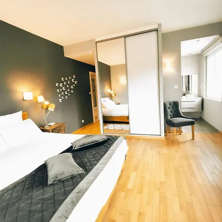 Hotel Le 6, 5 Etoiles A Moins De 100m Du Bord Du De