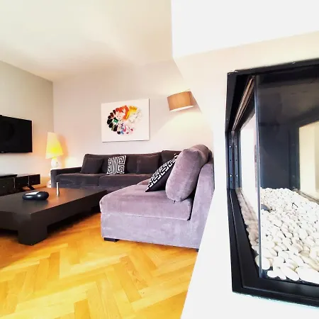 Le 6, 5 Etoiles A Moins De 100m Du Bord Du De Apartment *