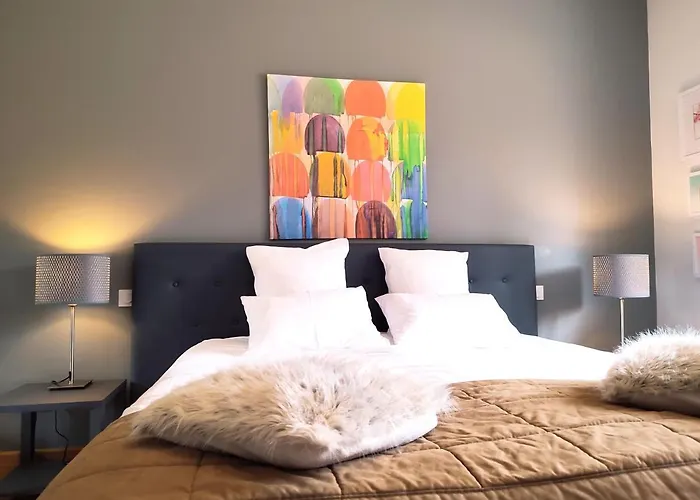 Le 6, 5 Etoiles A Moins De 100m Du Bord Du De Hotel Gérardmer